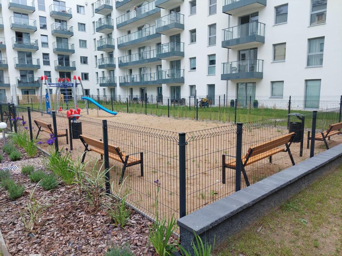 Mak Apartment Grobla - Free Parking - 3 Rooms グダニスク エクステリア 写真