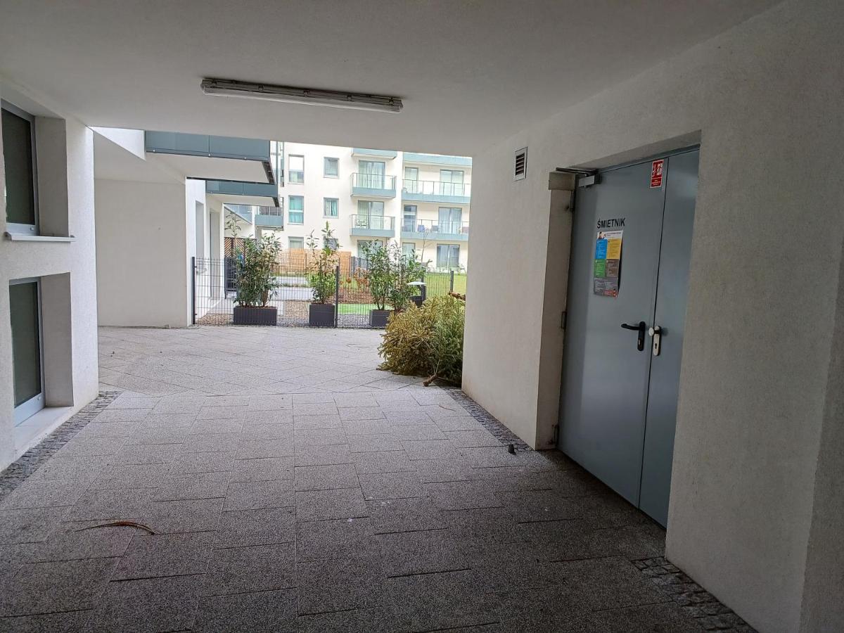 Mak Apartment Grobla - Free Parking - 3 Rooms グダニスク エクステリア 写真
