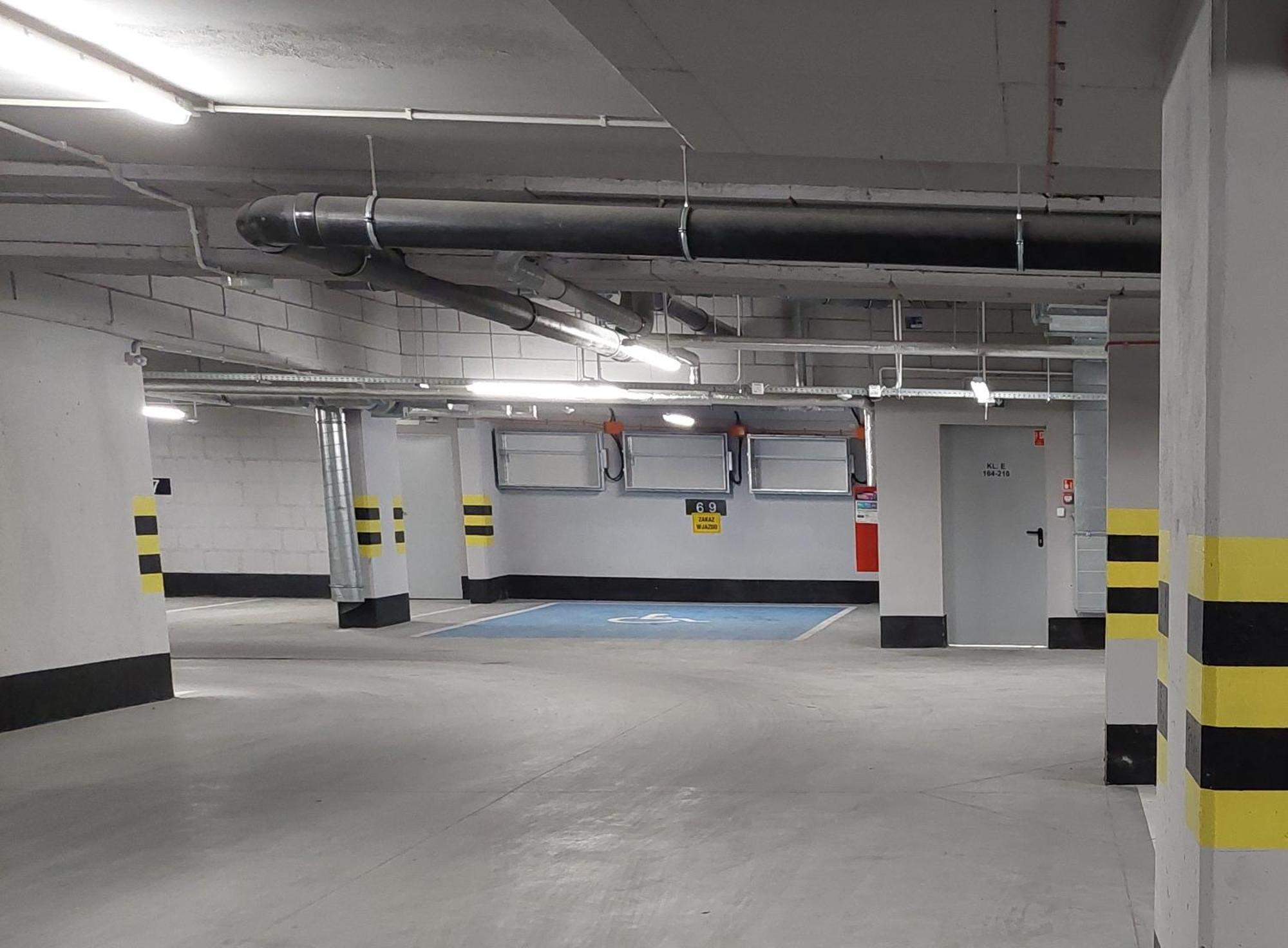 Mak Apartment Grobla - Free Parking - 3 Rooms グダニスク エクステリア 写真